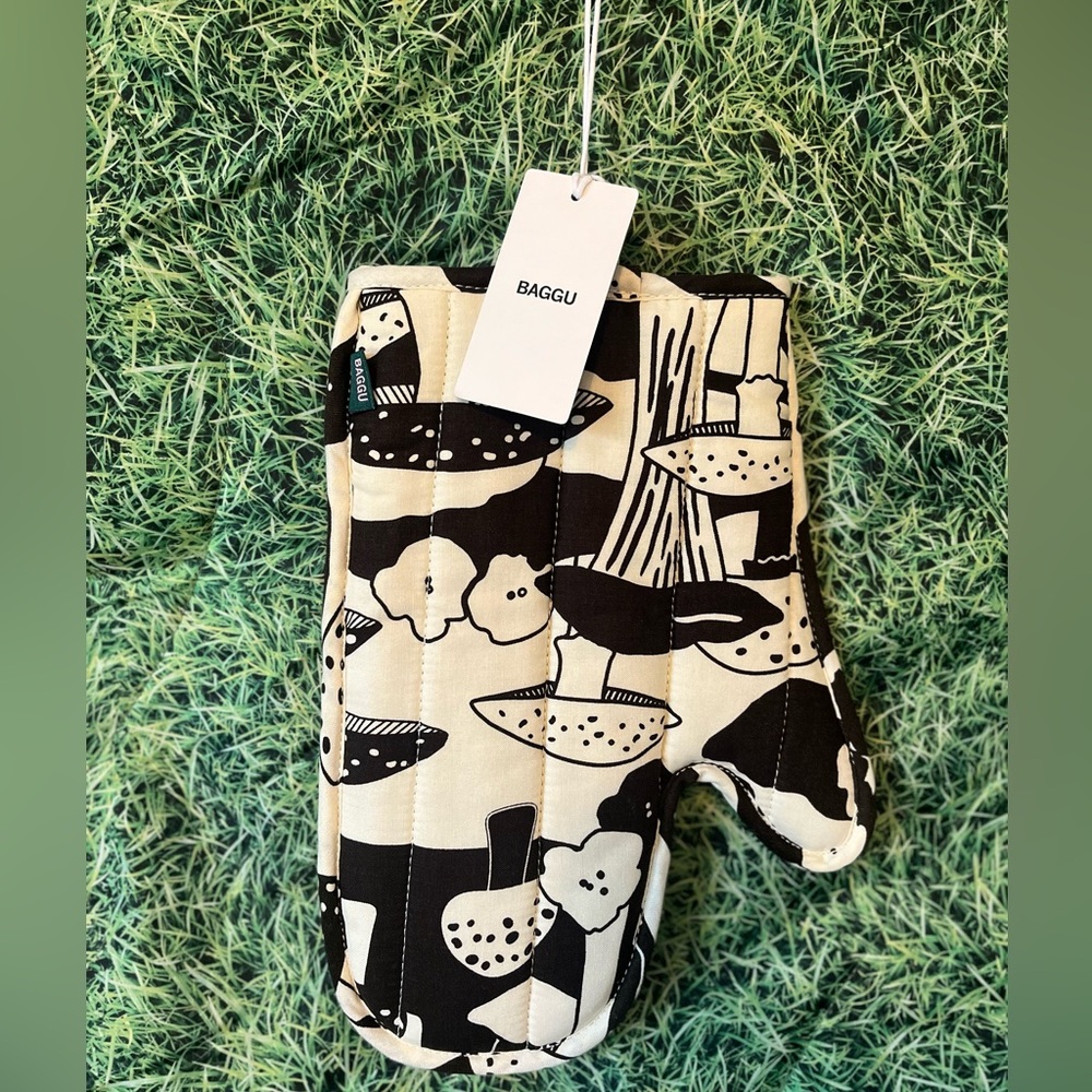 BAGGU MUSHROOM OVEN MITT